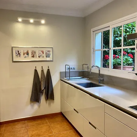 Charming House In Casa vacanze *